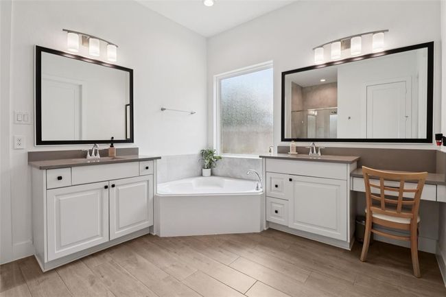 16007 Ruby Laurel Ct, House other with 4 bedrooms, 4 bathrooms and 3 parking in Conroe TX | Image 18
