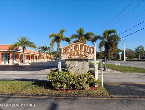 132-2135 N Courtenay Pkwy, Merritt Island, FL, 32953-4261 | Card Image