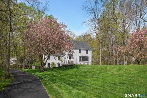 131 Fieldcrest Dr, Ridgefield, CT, 06877-5600 | Card Image