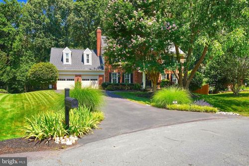 616 Silverstone Ct, SILVER SPRING, MD, 20905-7449 | Card Image