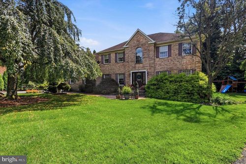 7 Emma Dr, WILMINGTON, DE, 19810-3250 | Card Image