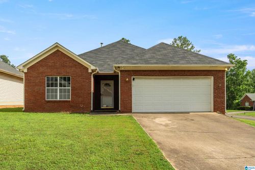 512 Lakeside Cir, Center Point, AL, 35215-5700 | Card Image