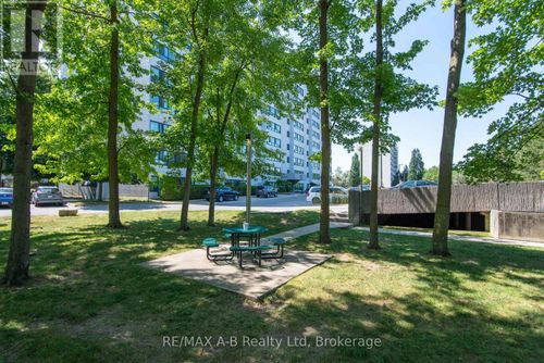 407-600 Grenfell Dr, London, ON, N5X2R8 | Card Image