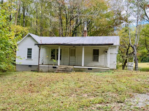 6091 Nowlings Chapel Rd, Morganton, NC, 28655-8635 | Card Image