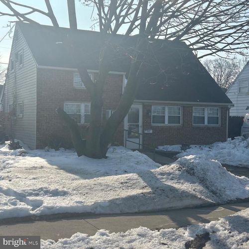 5313 Allentown Pike, TEMPLE, PA, 19560-1215 | Card Image