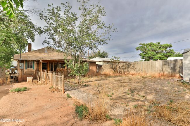 219 W Elm St, House other with 3 bedrooms, 1 bathrooms and null parking in Winslow AZ | Image 24
