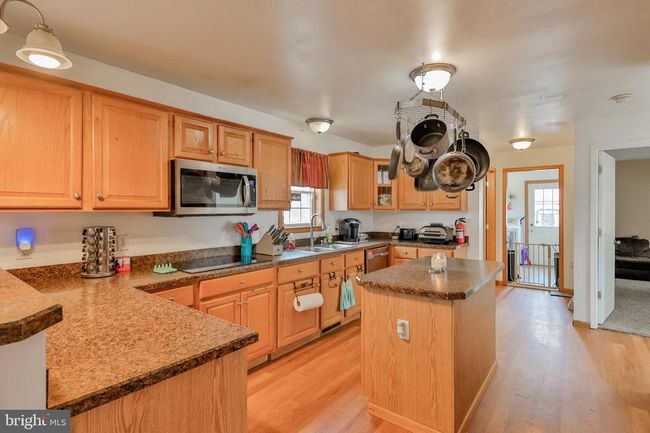 6295 Venture Ct, House other with 4 bedrooms, 4 bathrooms and null parking in Slatington PA | Image 20