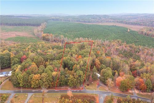 2484 Burney Rd, Asheboro, NC, 27205-1342 | Card Image