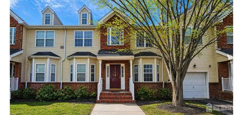 270 Pinelli Dr, Piscataway, NJ, 08854-2262 | Card Image