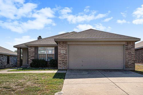 2120 Bliss Rd, Fort Worth, TX, 76177-7334 | Card Image