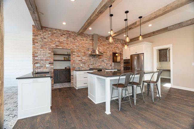 11-web-or-mls-_NEW7809-3.jpg | Image 10