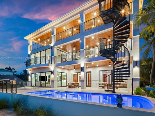 77350 Overseas Hwy, Islamorada, FL, 33036-3900 | Card Image
