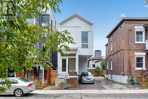 43 Stirling Avenue, Ottawa, ON, K1Y1P7 | Card Image