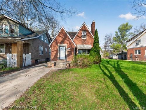 19345 Omira St, Detroit, MI, 48203-1668 | Card Image