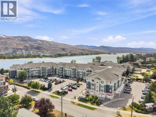 300-760 Mayfair Street, Kamloops, BC, V2B0E5 | Card Image