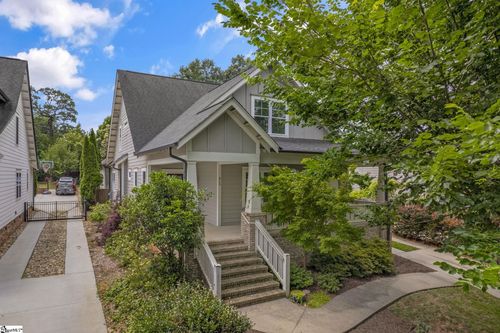 315 Croft St, Greenville, SC, 29609-5402 | Card Image