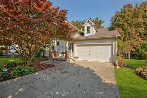 3393 Stanton Crt, Vineland Station, ON, L0R2E0 | Card Image