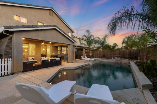 509 Carver Ct, Roseville, CA, 95747-4296 | Card Image