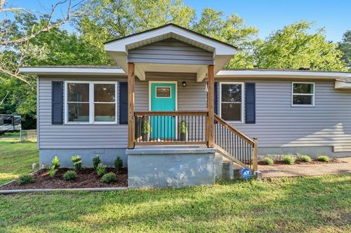 711 W James Street, Rossville, GA, 30741 | Card Image