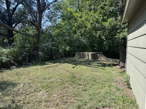 1233 13th St Nw, Paris, TX, 75460-2435 | Card Image