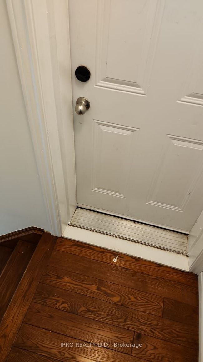 36 Clarion Rd, House other with 2 bedrooms, 1 bathrooms and 2 parking in Brampton ON | Image 7
