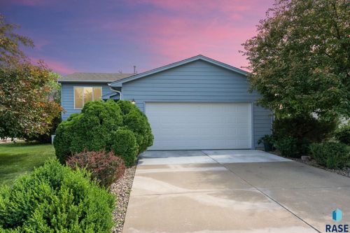 6215 W 66th St Street, Sioux Falls, SD, 57106 | Card Image