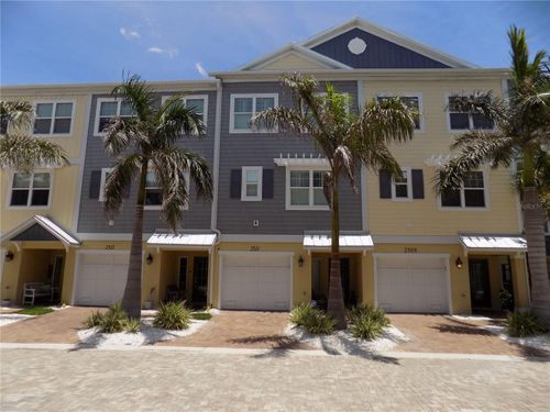 2511 Coral Ct, INDIAN ROCKS BEACH, FL, 33785-3075 | Card Image