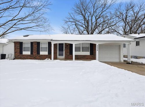 2534 Wesford Dr, Maryland Heights, MO, 63043-4120 | Card Image