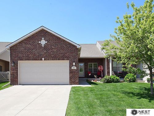 7615 Greycliff Dr, Lincoln, NE, 68516-6509 | Card Image
