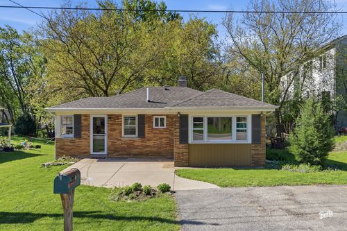 21365 W Ridge Road, Lake Zurich, IL, 60047 | Card Image