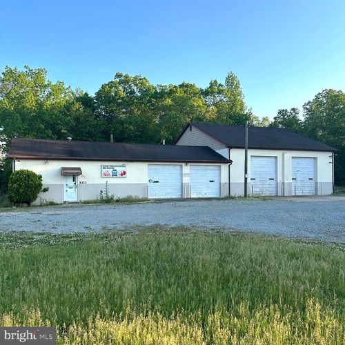 5373 Chestnut Ave, Vineland, NJ, 08360-9345 | Card Image