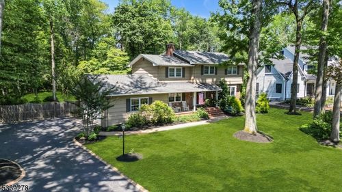 1257 Sunnyfield Ln, Scotch Plains, NJ, 07076-2219 | Card Image