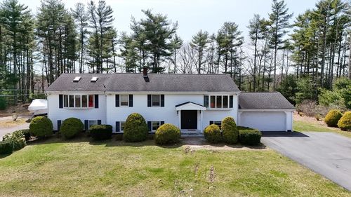 7 Randall Rd, Rochester, MA, 02770-1208 | Card Image