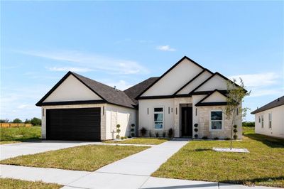 1016 Broken Arrow Drive, House other with 4 bedrooms, 3 bathrooms and 2 parking in Alamo TX | Image 2