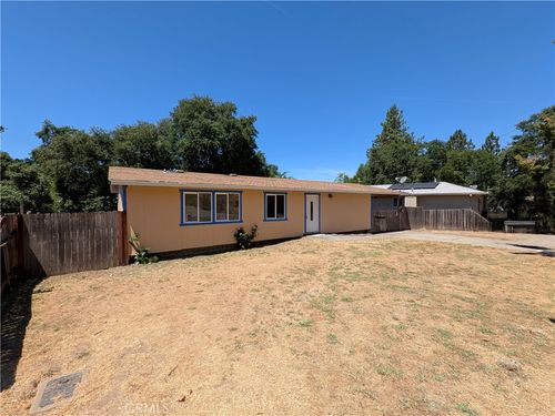 4041 Kensington Way, Lucerne, CA, 95458 | Card Image