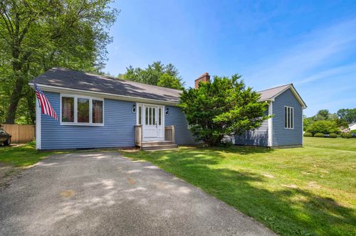 17 North Ave, Plaistow, NH, 03865-2618 | Card Image