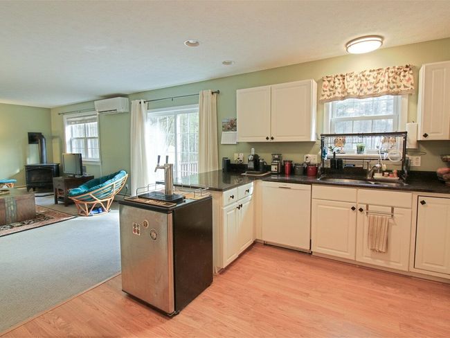 7 Valley View Dr, House other with 3 bedrooms, 3 bathrooms and null parking in Milton VT | Image 4