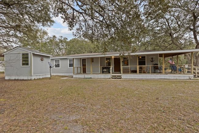 455 Ne 441 St Ave, House other with 3 bedrooms, 3 bathrooms and null parking in OLD TOWN FL | Image 5