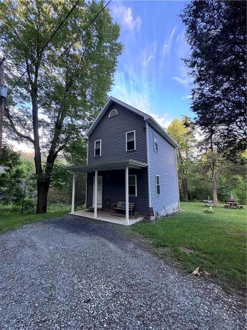 130 Hidden Spur Rd, Lehighton, PA, 18235-3405 | Card Image