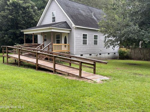 1054 Whitehall Rd, Whiteville, NC, 28472-5950 | Card Image