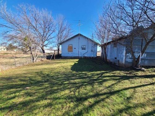 503 N Electra St, Electra, TX, 76360-2114 | Card Image
