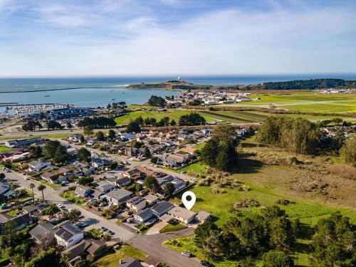 249 Sevilla Ave, El Granada, CA, 94018 | Card Image