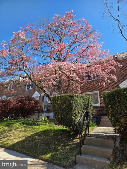 1617 Meribrook Rd, PHILADELPHIA, PA, 19151-2717 | Card Image
