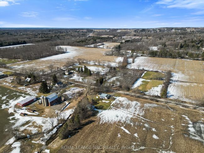 322 Foss Rd, House other with 3 bedrooms, 1 bathrooms and 4 parking in Fenwick ON | Image 38
