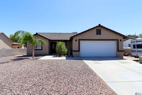 3019 S Tangerine Ave, Yuma, AZ, 85365-6623 | Card Image