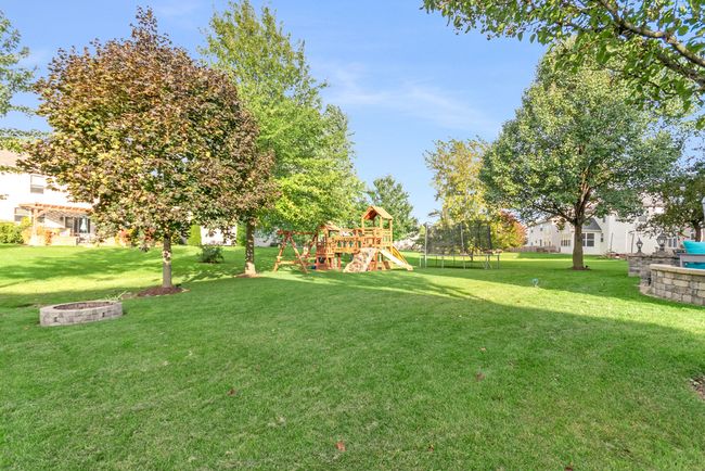 404 Bower Ln, House other with 5 bedrooms, 3 bathrooms and null parking in Oswego IL | Image 36