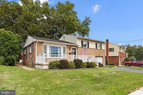 2433 Owen Dr, WILMINGTON, DE, 19808-4214 | Card Image
