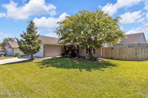 1042 Stones Throw Ln, Sevierville, TN, 37876-0599 | Card Image