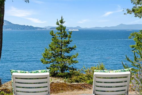 879 Canso Rd, Gabriola Island, BC, V0R1X2 | Card Image