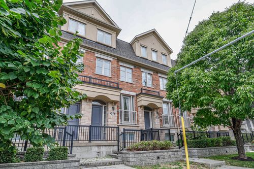 1024b Islington Ave, Toronto, ON, M8Z0E5 | Card Image